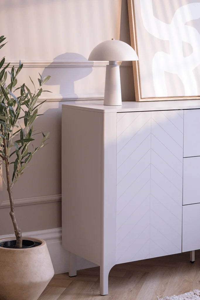 CHEST OF DRAWERS MM-1