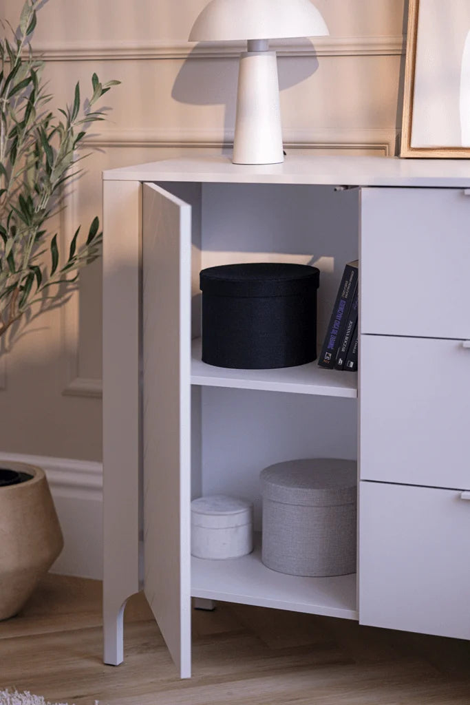 CHEST OF DRAWERS MM-1
